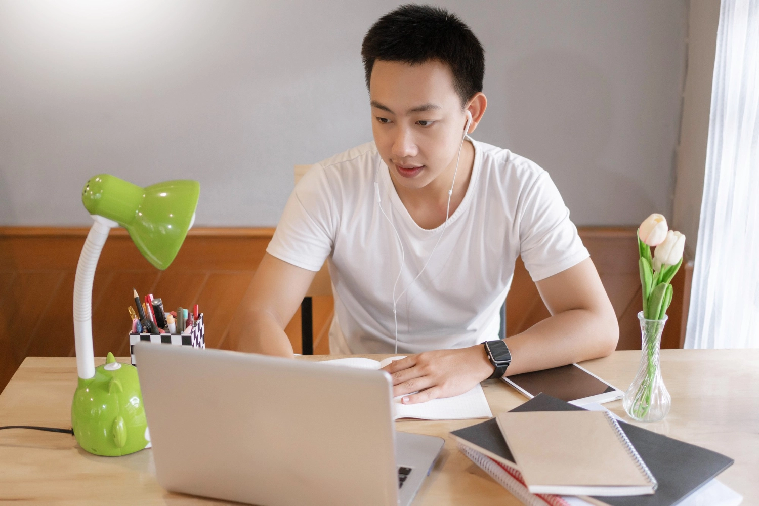 ขั้นตอนการอบรมใบขับขี่ออนไลน์มีอะไรบ้าง ต้องอบรมกี่ชั่วโมง